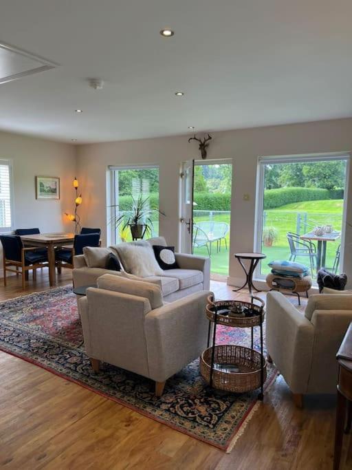 Adorable One Bedroom Apartment With Balcony Newtownards Exteriér fotografie