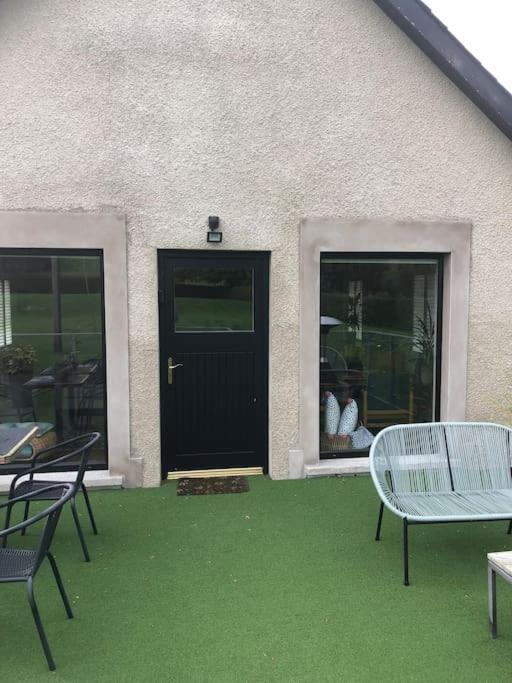 Adorable One Bedroom Apartment With Balcony Newtownards Exteriér fotografie